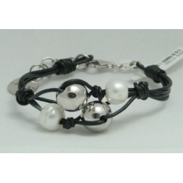 Pulsera cuero, plata y perlas